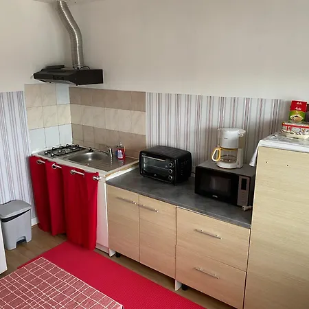 Appartamento De La Nièvre - Centre Ville-2e étage Flixecourt